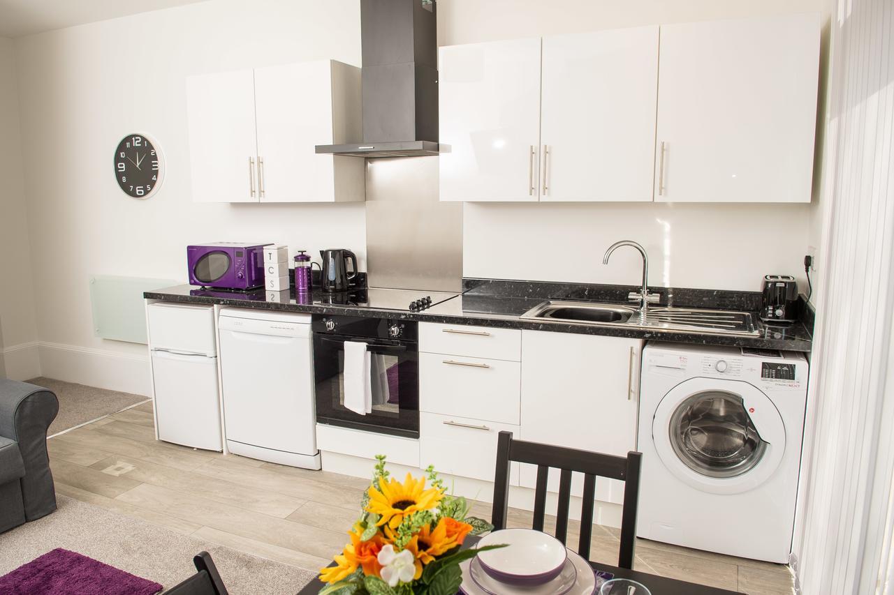 Moseley Mews Village Suites - Purple Birmingham Exterior foto